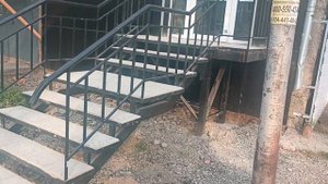 Тротуарная плитка на металлическую лестницу