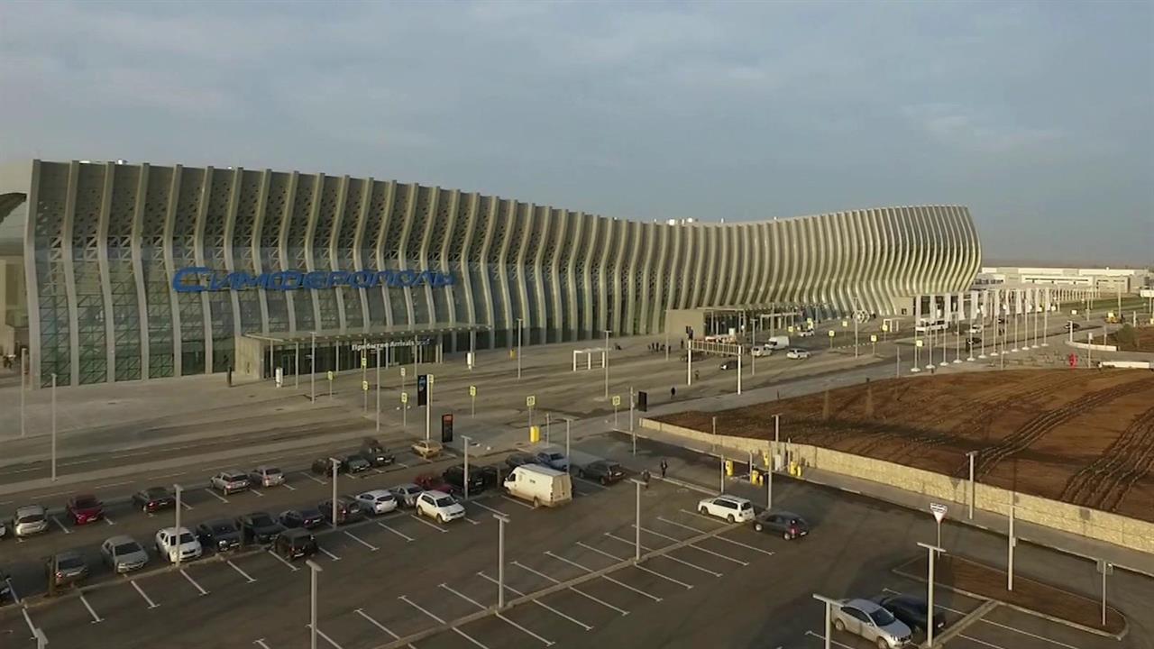 Развитие Крыма и улучшение жизни людей в центре внимания президента на совещании в Ялте