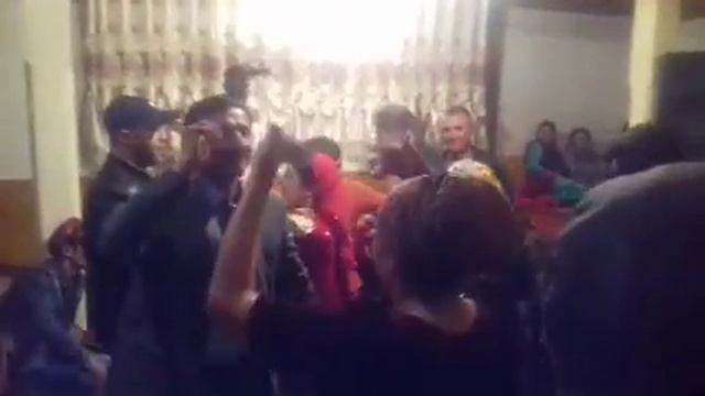 Красивый свадба  гармчашма