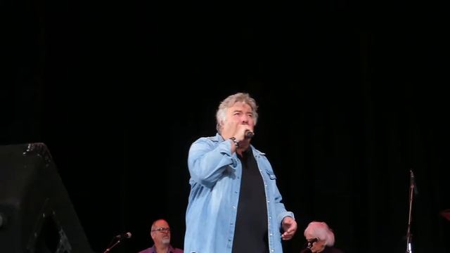 Tony Orlando смотреть онлайн
