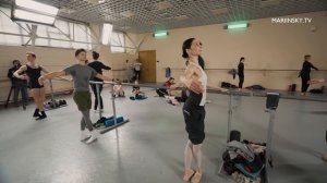 Mariinsky ballet class in memory of Sergei Vikharev