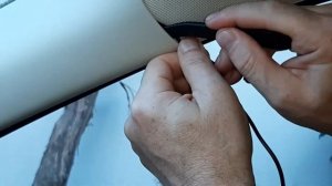 Установка видеорегистратора на Ford Escape, Kuga . Installation of the video recorder Ford Escape.