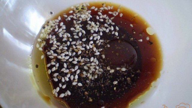 Кабачки жаренные с соевой заправкой
