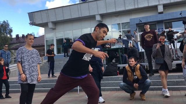 ORIGINAL BBOYS CYPHERS 40 смотреть онлайн