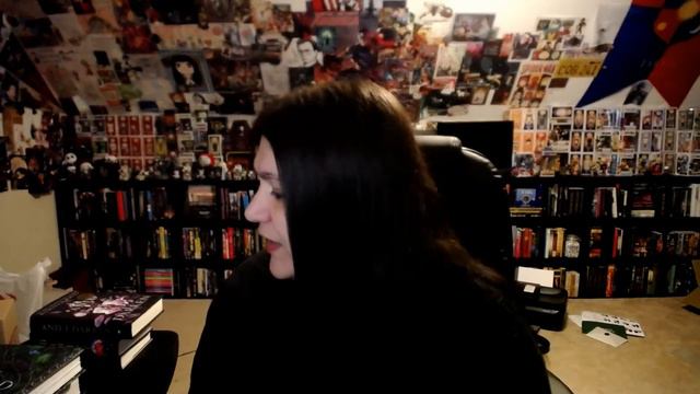 Top Five Friday - Most Beautiful Book Covers смотреть онлайн