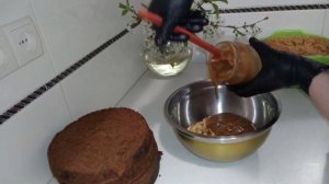 #тортсникерс. РЕЦЕПТ САМОГО ВКУСНОГО ТОРТА СНИКЕРС С ХРУСТЯЩИМ БЕЗЕ И СОЛЁНОЙ КАРАМЕЛЬЮ