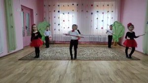 Английский танец с тростью, 5-6 лет