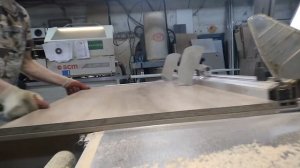 Работа на форматно-раскроечном станке AltenDorf