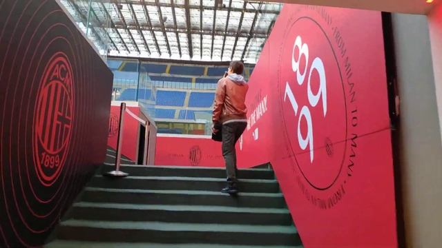 Стадион Милана смотреть онлайн