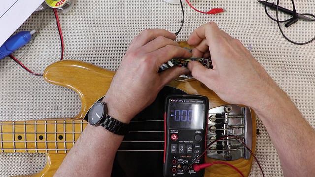 Another Vintage Music Man Stingray Bass Preamp Repair смотреть онлайн