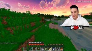 Minecraft SIREN HEAD SPEEDRUNNER vs CARTOON CAT HUNTER With GIRLFRIEND!