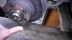 Bmw e34. Замена ступичного подшипника