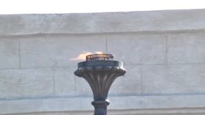 На Малаховом кургане вновь горит Вечный огонь.