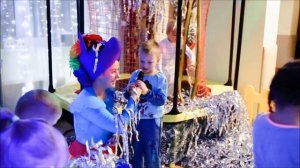 Бумажное шоу "Мишура" в Студии праздников "Оля-ля!"