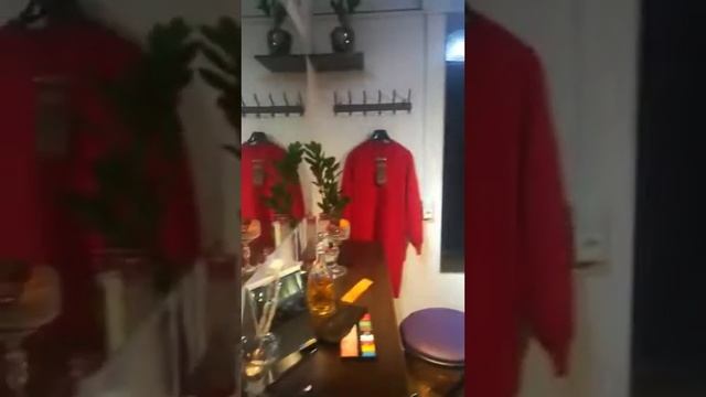 Анекдот про честность смотреть онлайн