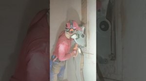 Стенорез Messer. Вырезание ниши в кирпичной стене под встраиваемый щит. Легко.Быстро.Пыльно.