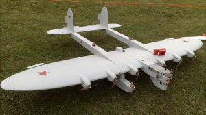 Советский самолёт К-7...