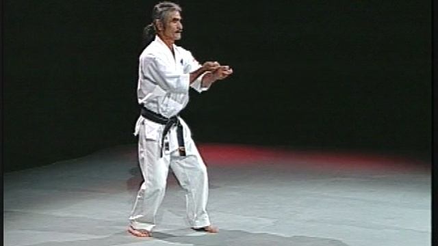 Уэчи-рю Пангай Нун Каратэ.Ч 3