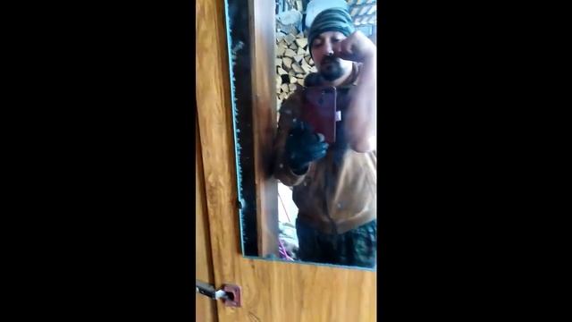 ВОТ ТАКАЯ РУКА У КУЗНЕЦА, КОТОРЫЙ КУЁТ БЕЗ ПНЕВМОМОЛОТА смотреть онлайн