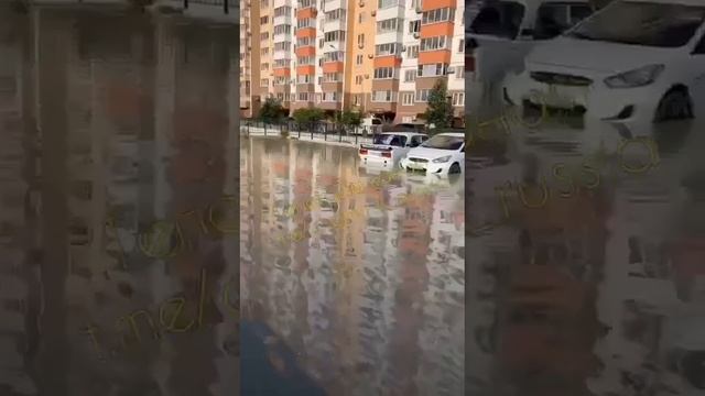 Вот, где вся вода Новороссийска: дома на "взлетке" заливает