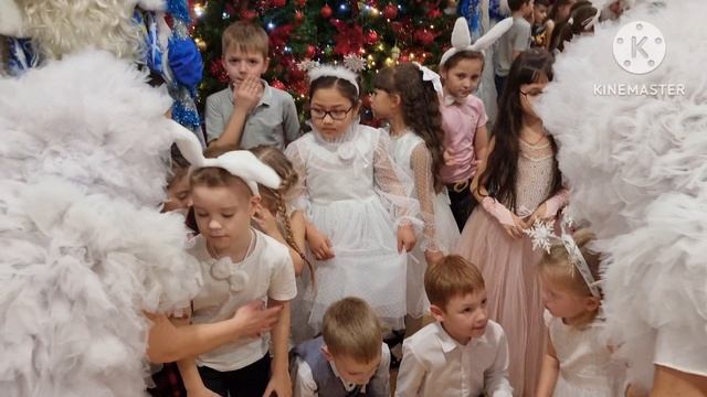 Ника с одноклашками попала в сказку! 2 часть