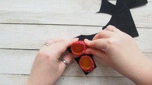 Сапожки для новогодней Елочки. Елочка-топотушка своими руками.