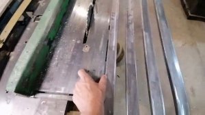 Простая Каретка для  циркулярки и фрезера