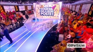 LiveD8MardiGras_17-02-2015 (Extrait Coulisses TPMP)