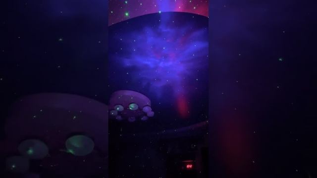 Обзор на ночник космонавт проектор звездного неба