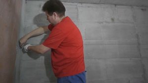 Штукатурка стен по струнным маякам