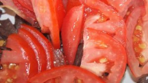 Деревенский салат с отварным свиным легким, грибами и яйцом