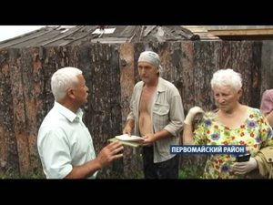В алтайском селе Рассказиха обрушился берег реки