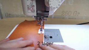 Janome Memory Craft 6700P - 8 lager skinnimitation