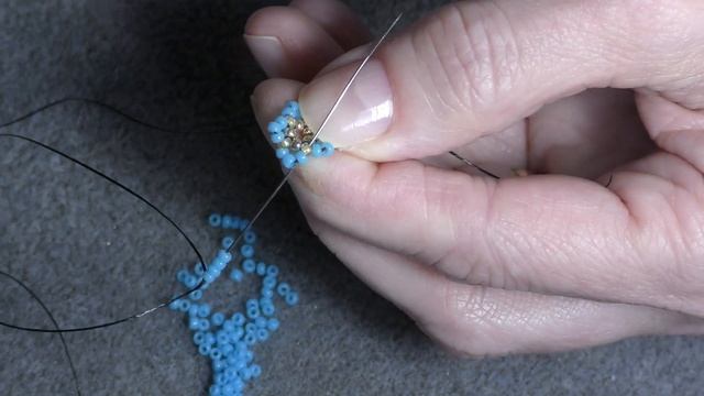 Tutorial: Forget me not Beaded Flower. Незабудка из бисера. смотреть онлайн