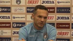 04.10.20 / Главный тренер ФК "Родина" Денис Лактионов