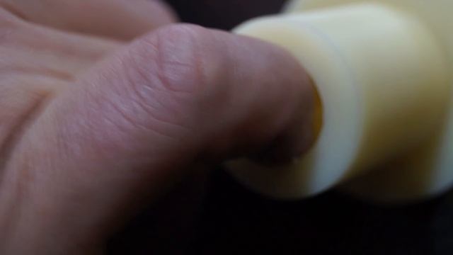 Делаем коронку из капролона для кулисы переключения скоростей на ПАЗ смотреть онлайн