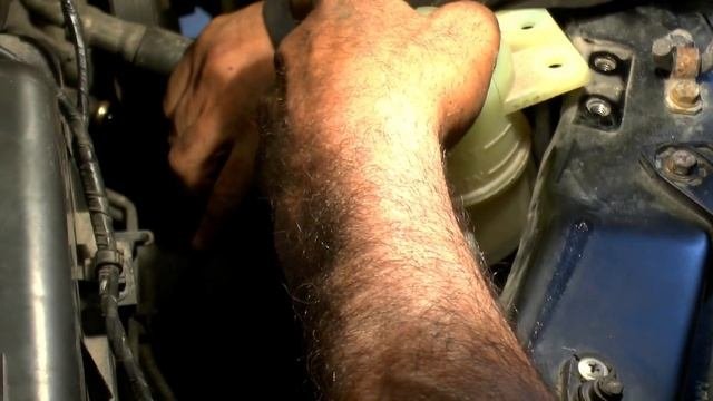 Делаем полное ТО на L200
