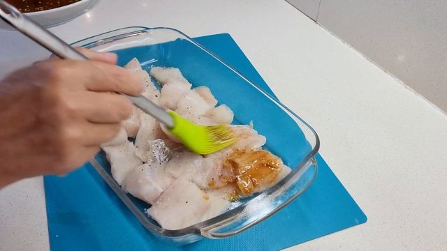 ВКУСНЕЕ РЫБЫ НЕТ !  ЛУЧШИЙ рецепт для любой РЫБЫ, чтобы она получилась СОЧНОЙ НЕЖНОЙ на ужин.