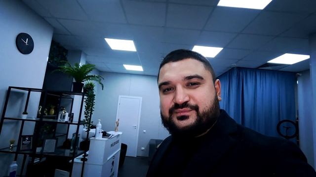 ОСНОВНЫЕ ОШИБКИ ПРИ ОТКРЫТИИ БАРБЕРШОПА. КАК Я ЗАКРЫЛ СВОЙ САЛОН КРАСОТЫ смотреть онлайн