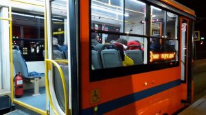 Трамвай 71-623-02 следует по маршруту 3 "м. Чистые Пруды - м. Чертановская"