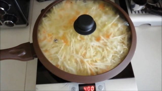 Тушеная капуста. Вкусный и простой вариант гарнира. смотреть онлайн