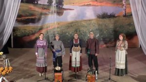 Народный ансамбль народной песни "Радостея" - Дымом половодье.