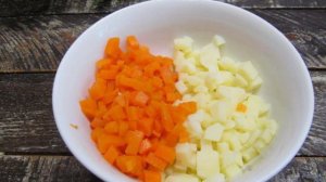 Салат из вареной свинины с малосольным огурцом