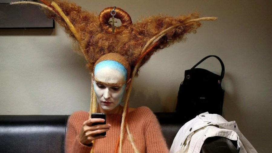 Жертвы красоты или как обманывают людей! Жертва всегда платит смотреть онлайн