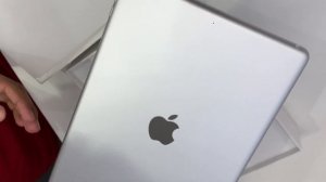 iPad 9th Generation Silver colour Unboxing