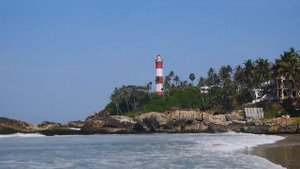 Beach south of the lighthouse. Kovalam. Kerala. India.  Пляж за маяком. Ковалам.