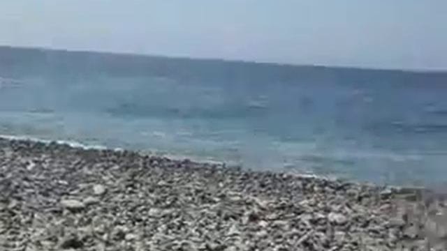 Галечный пляж на Черном море (Анапа)