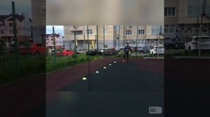 Обучение ведения мяча внешней стороной стопы ( Часть 1 )