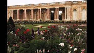 Большой Трианон и Малый Трианон-неотъемлемая часть садово-паркового комплекса Версаля