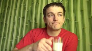 МОЛОКО питьевое пастеризованное Дмитровский Молочный Завод / Russian Milk — Unpack&Review World Foo